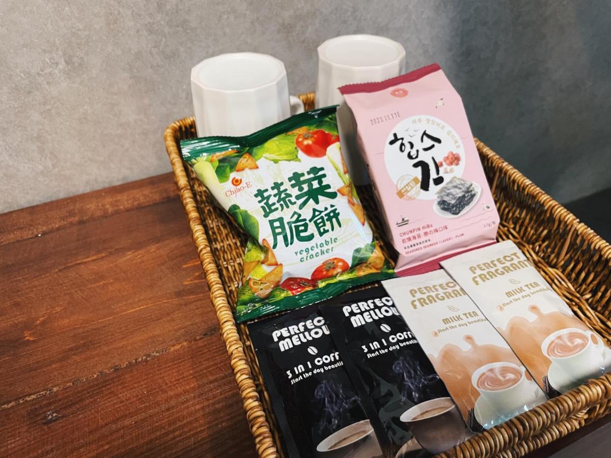 北濱渡日號民宿dotoday Teahouse-自助入住 花蓮市 エクステリア 写真
